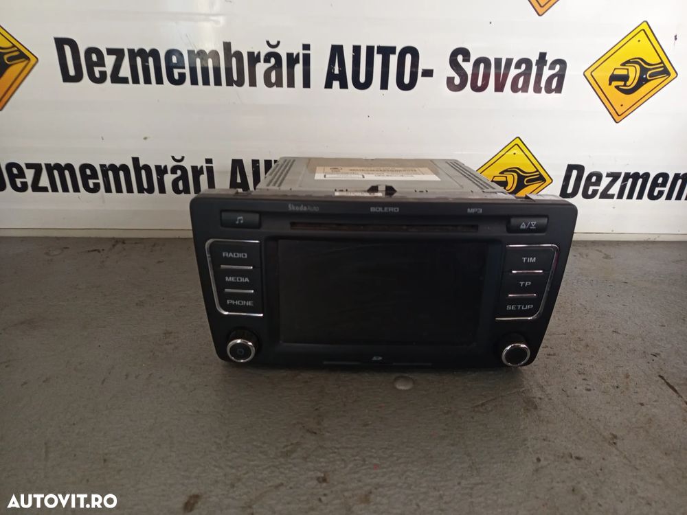 Radio CD Player Aux Auxiliar BOLERO Skoda Octavia 2 2004 - 2013 - 5