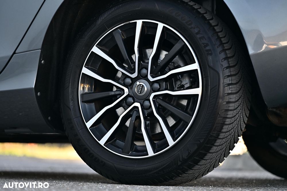 Volvo V40 D3 Geartronic - 36