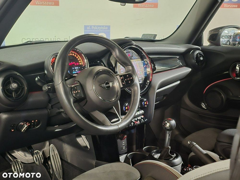 MINI John Cooper Works - 11