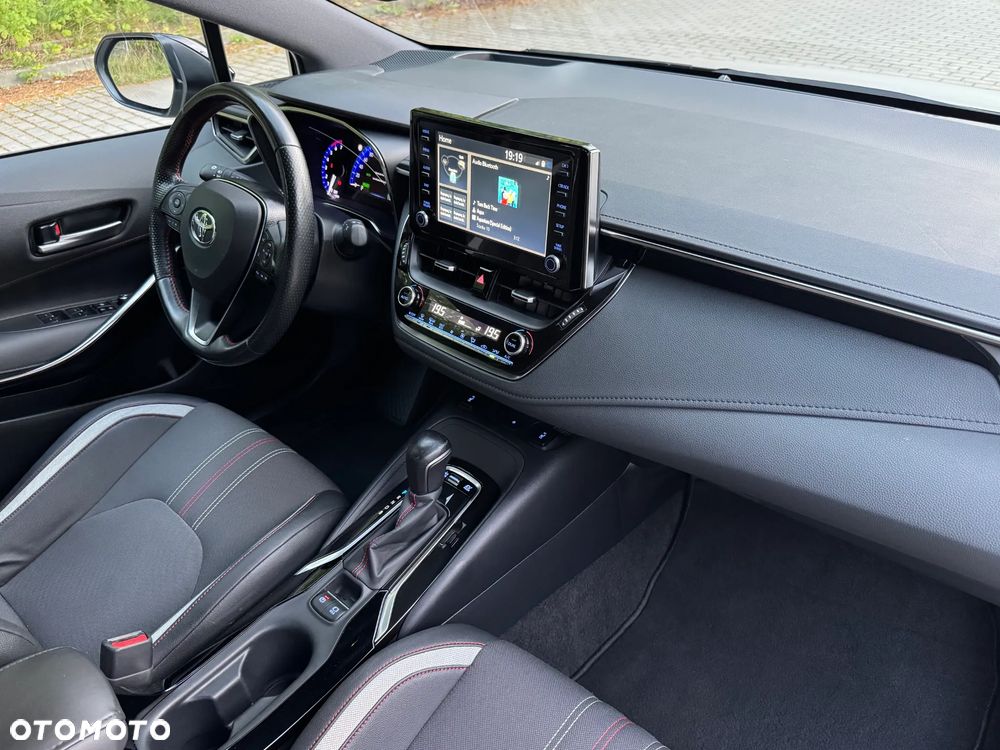 Toyota Corolla 1.8 Hybrid GR Sport - 24
