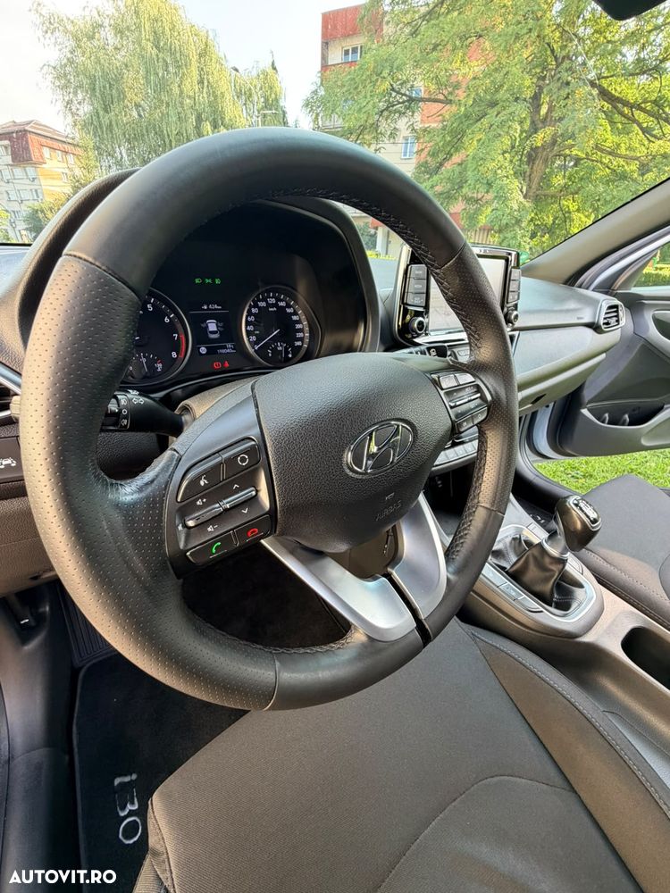 Hyundai i30 1.4 T-GDI Passion Plus - 19
