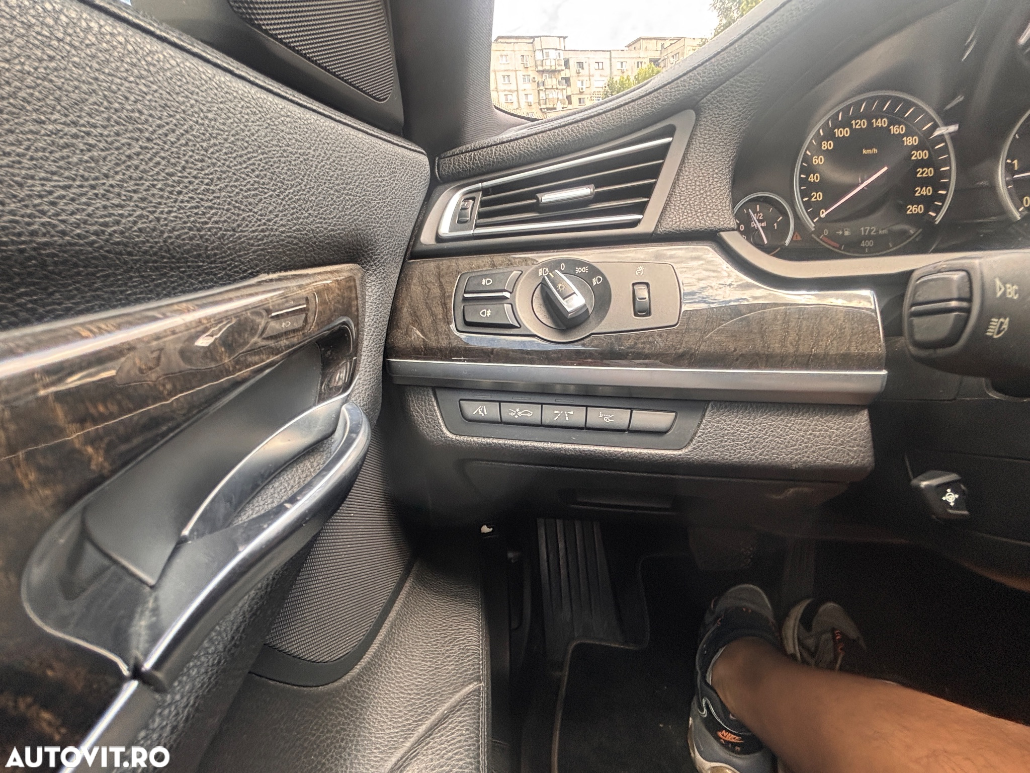 BMW Seria 7 730Ld - 6