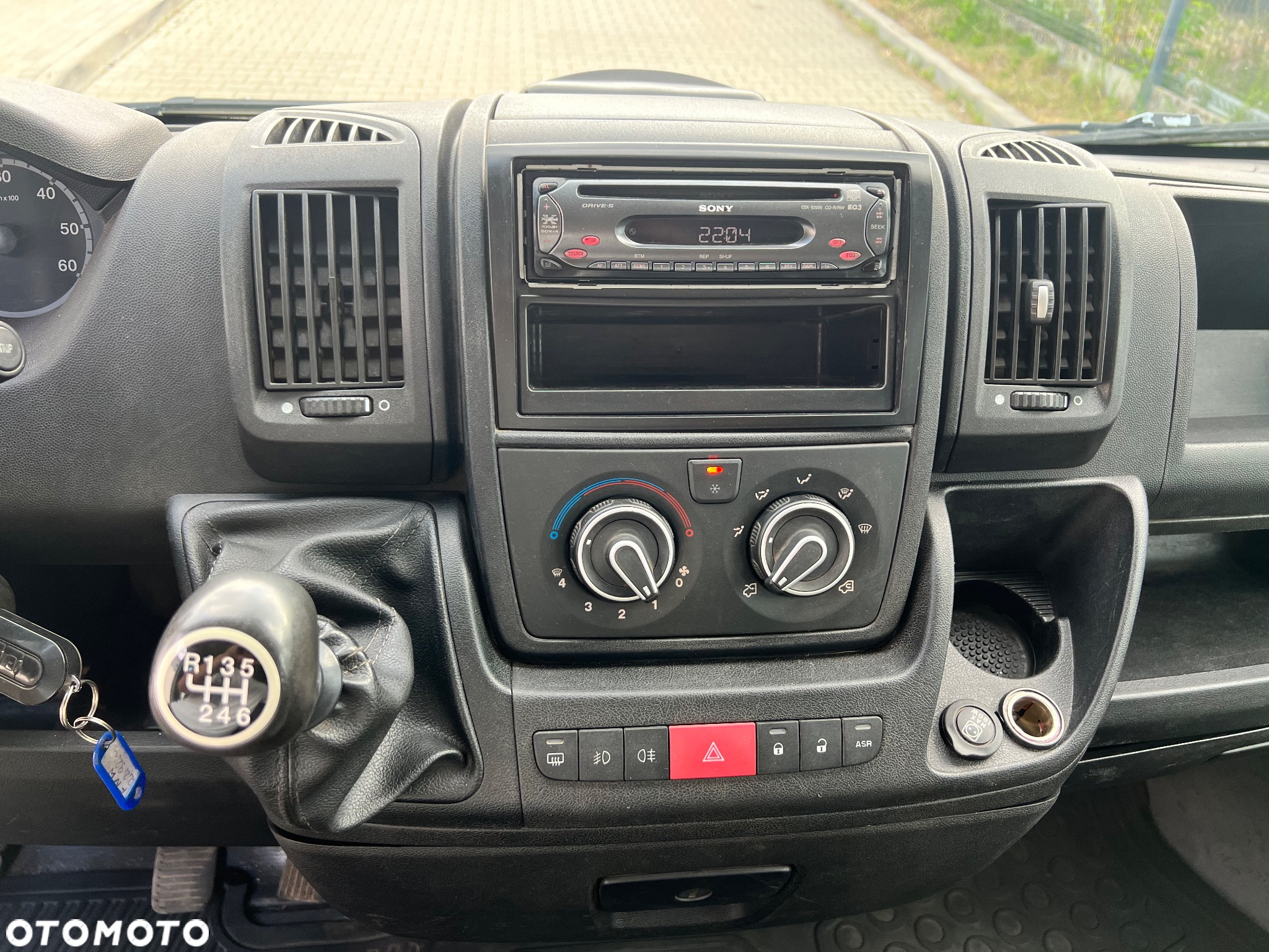Peugeot Boxer Doka 7 Osób 3.0 HDI 177KM - 19