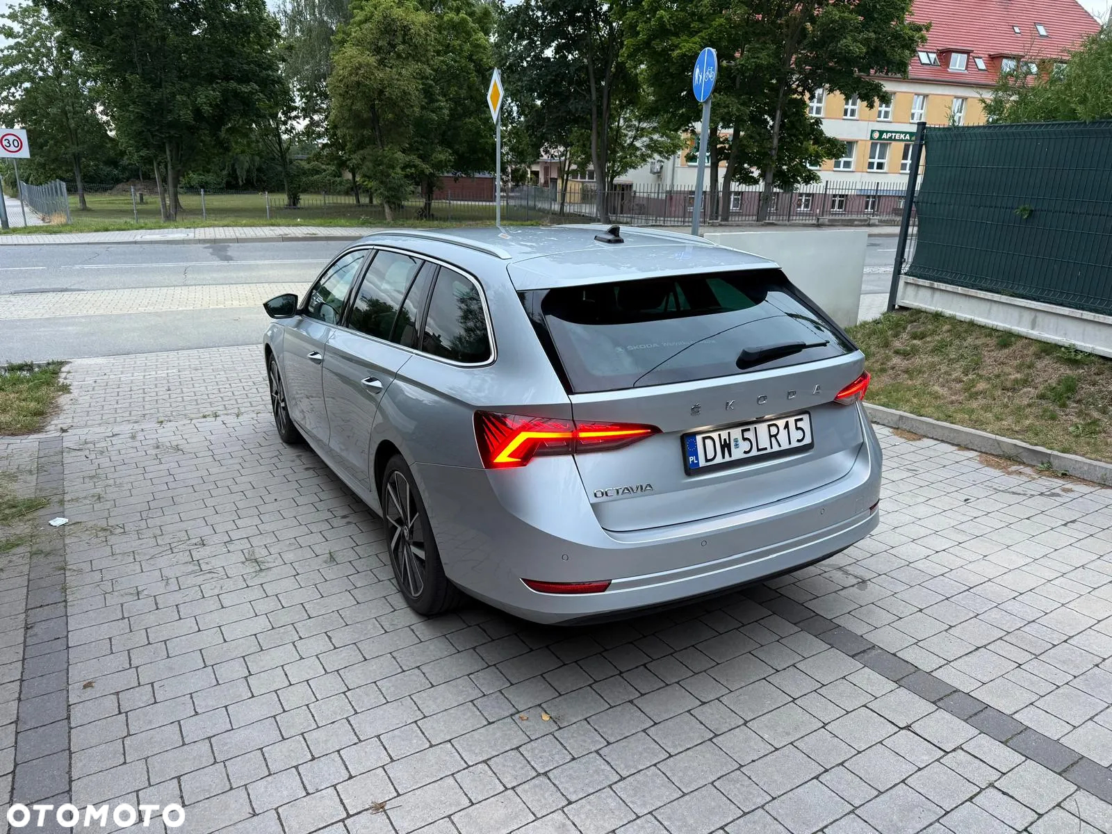 Skoda Octavia 1.5 TSI ACT Style - 14