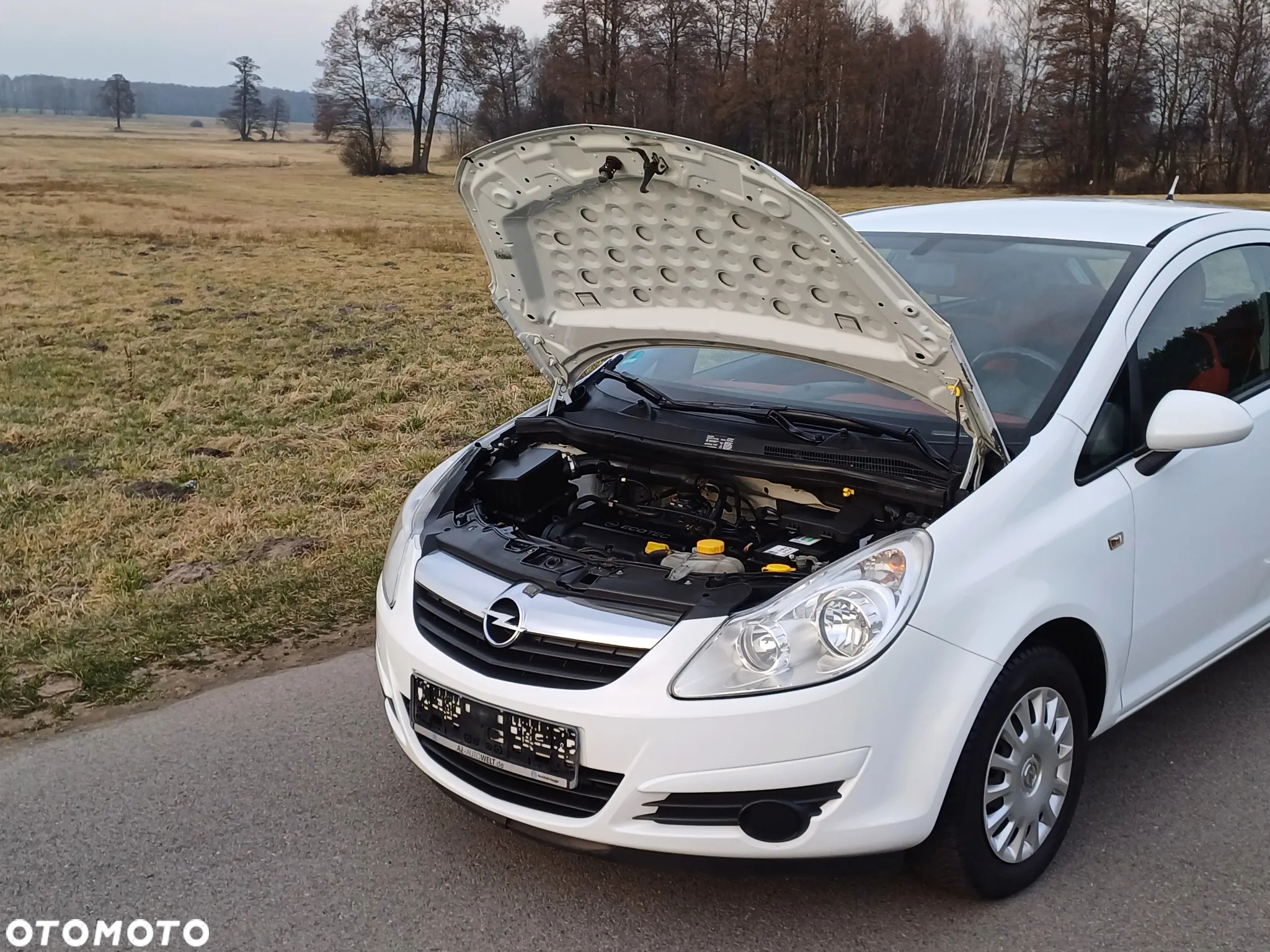 Opel Corsa 1.2 16V Cosmo - 36