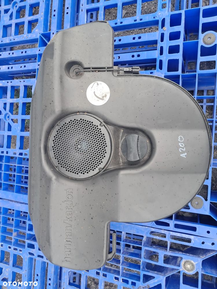 Mercedes-Benz A200 W169 2.0 Benzyna Subwoofer A 169 820 12 02 - 1