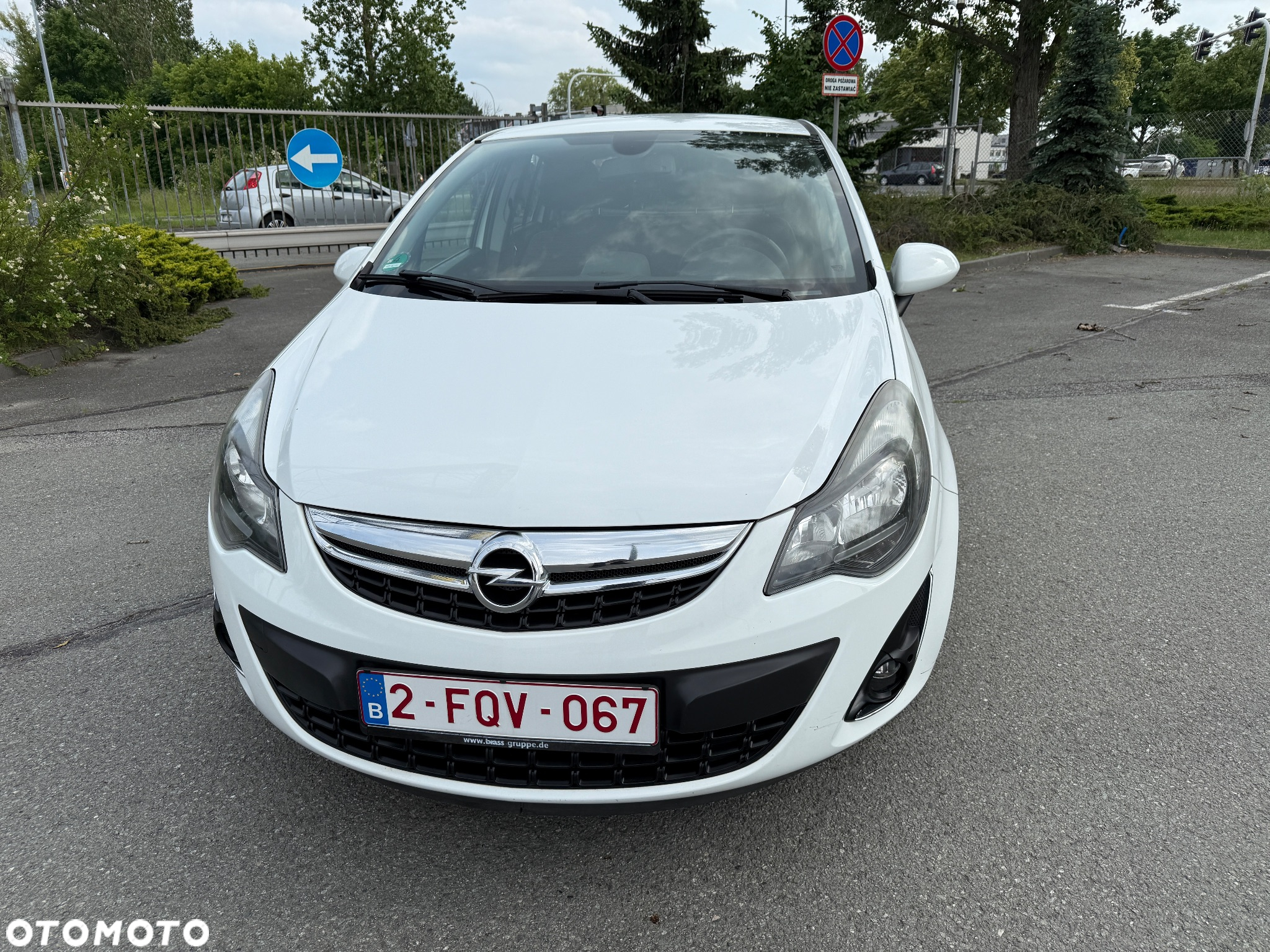 Opel Corsa 1.4 16V Active - 3