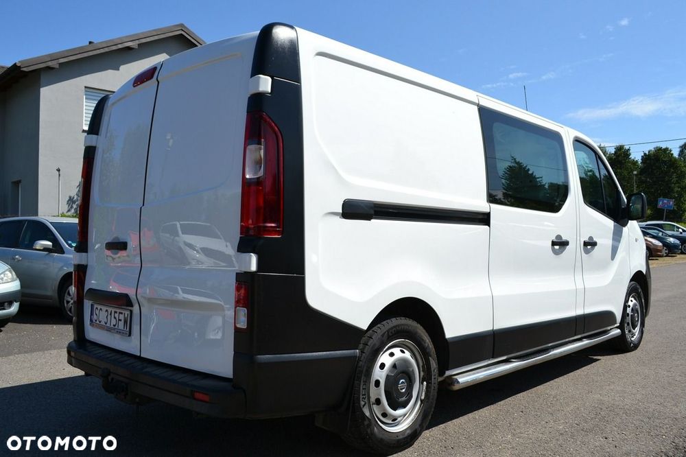 Nissan NV300 - 3