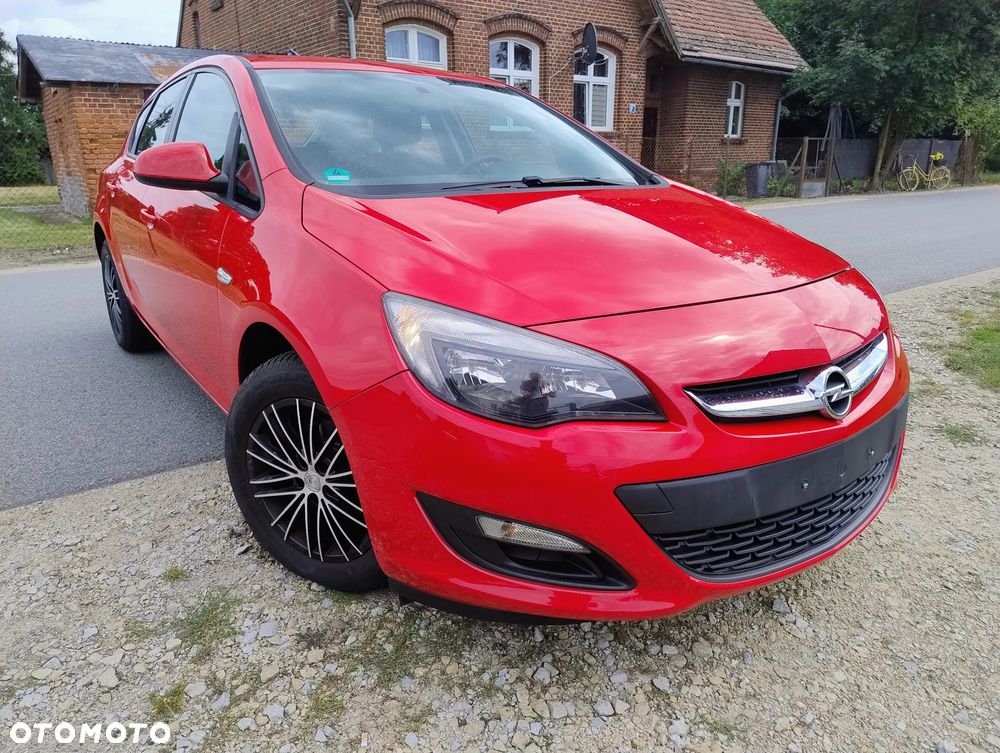 Opel Astra 1.6 Design Edition - 19