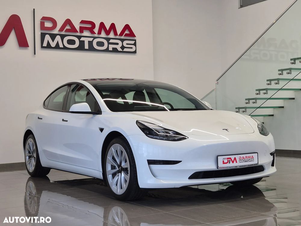 Tesla Model 3 Standard Reichweite Plus Hinterradantrieb - 3