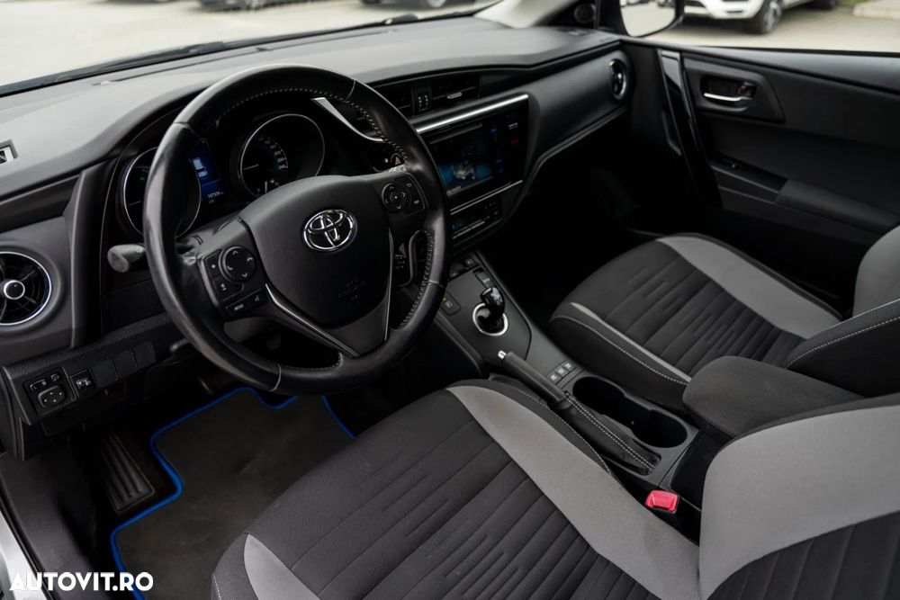 Toyota Auris 1.8 VVT-i Hybrid Automatik Touring Sports Edition - 5