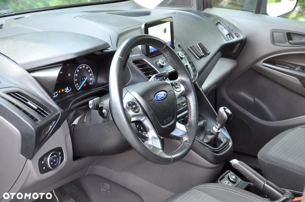 Ford Tourneo Connect 1.5 EcoBlue Titanium - 26