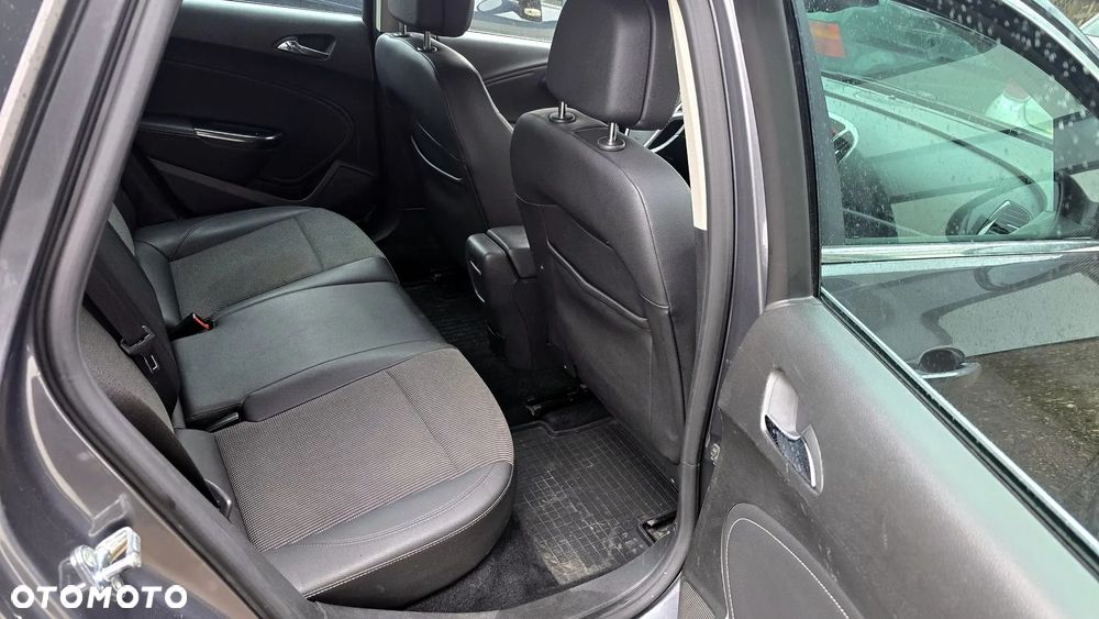 Opel Astra 1.4 Turbo Cosmo - 7