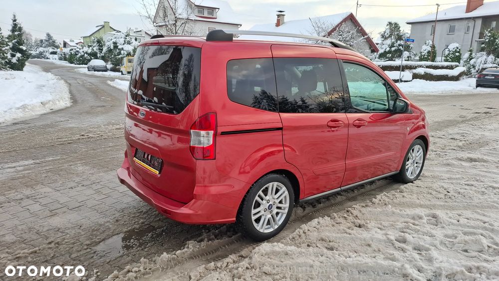 Ford Tourneo Courier 1.0 EcoBoost S&S Ambiente - 5