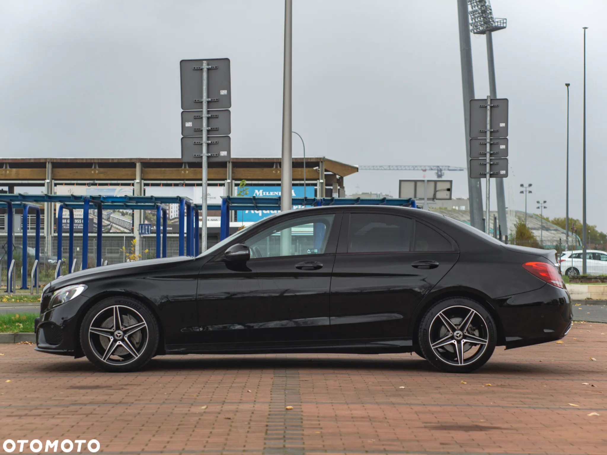 Mercedes-Benz Klasa C 250 9G-TRONIC - 4