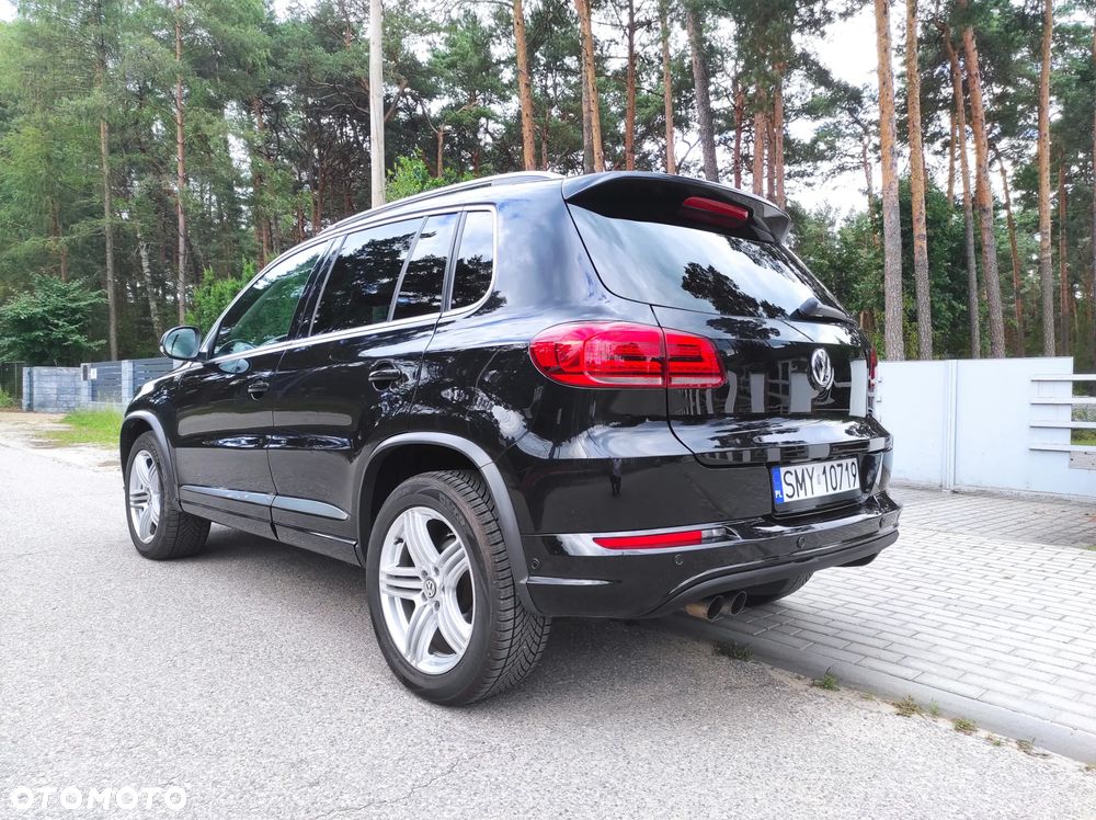 Volkswagen Tiguan 2.0 TDI 4Mot Perfectline R-Style - 4