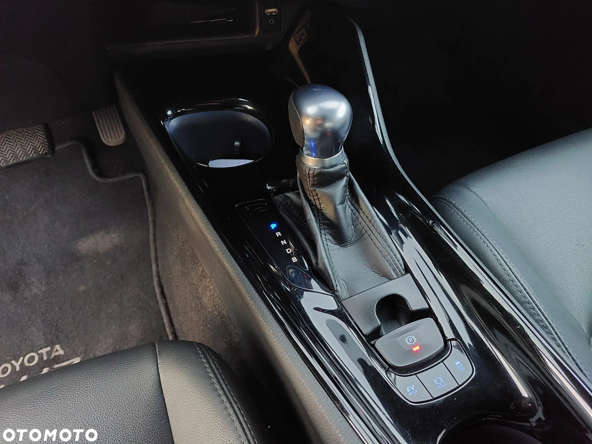 Toyota C-HR 1.8 Hybrid Prestige - 17