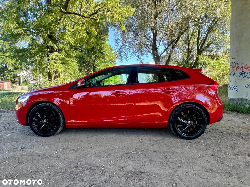 Volvo V40 T3 Drive-E Momentum - 19