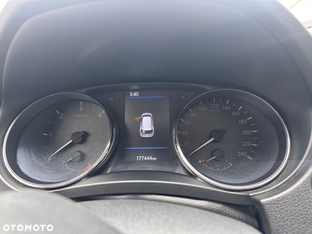 Nissan X-Trail 1.7 dCi N-Connecta 4WD Xtronic 7os - 13