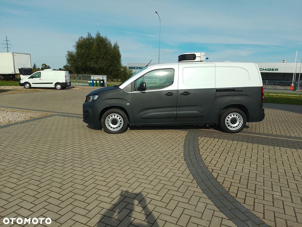 Peugeot Partner Berlingo Combo Doblo L2 Izoterma Chłodnia Mroźnia do lodów minus 20 stopni 220V grzanie 3 osoby - 3