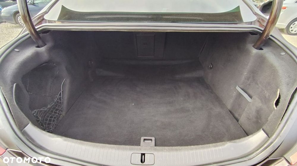 Opel Insignia - 15