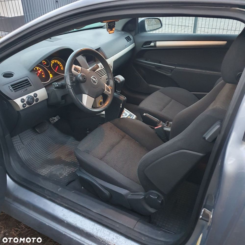 Opel Astra 1.6 Essentia EasyTronic - 6