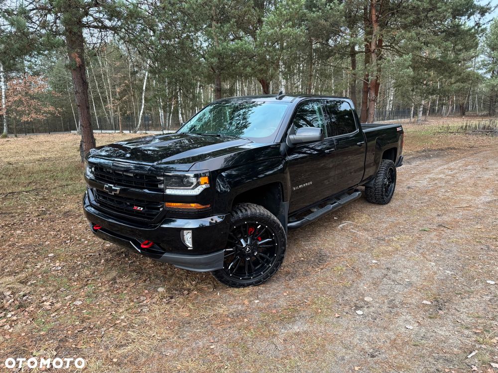 Chevrolet Silverado - 10