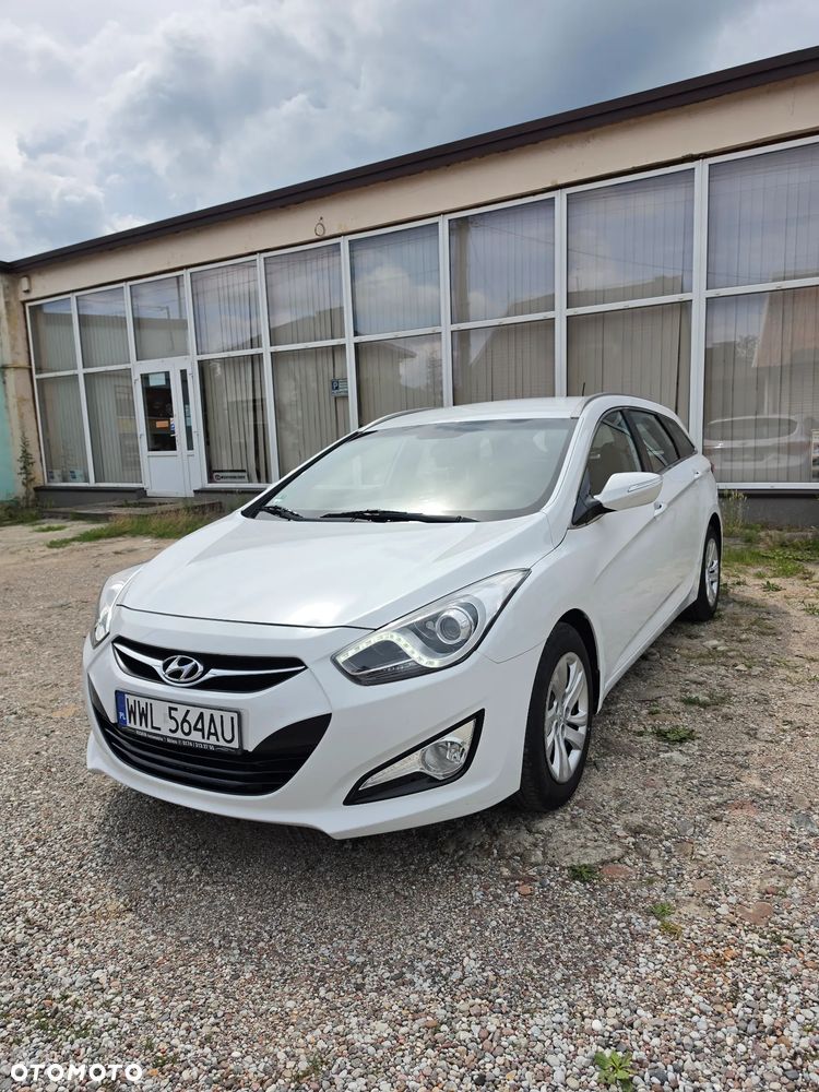 Hyundai i40 Kombi blue 1.6 Classic - 1