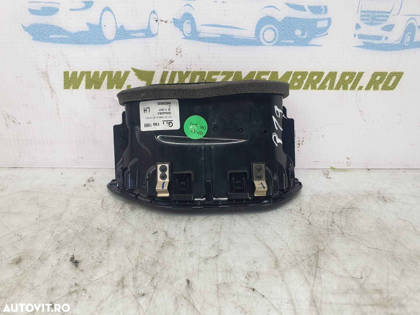 Grila aer ventilatie bord stanga 13461688 Opel Crossland X 1 [2017 - - 3