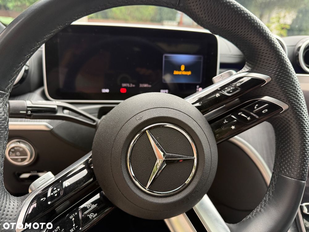 Mercedes-Benz Klasa C 300 mHEV AMG - 12