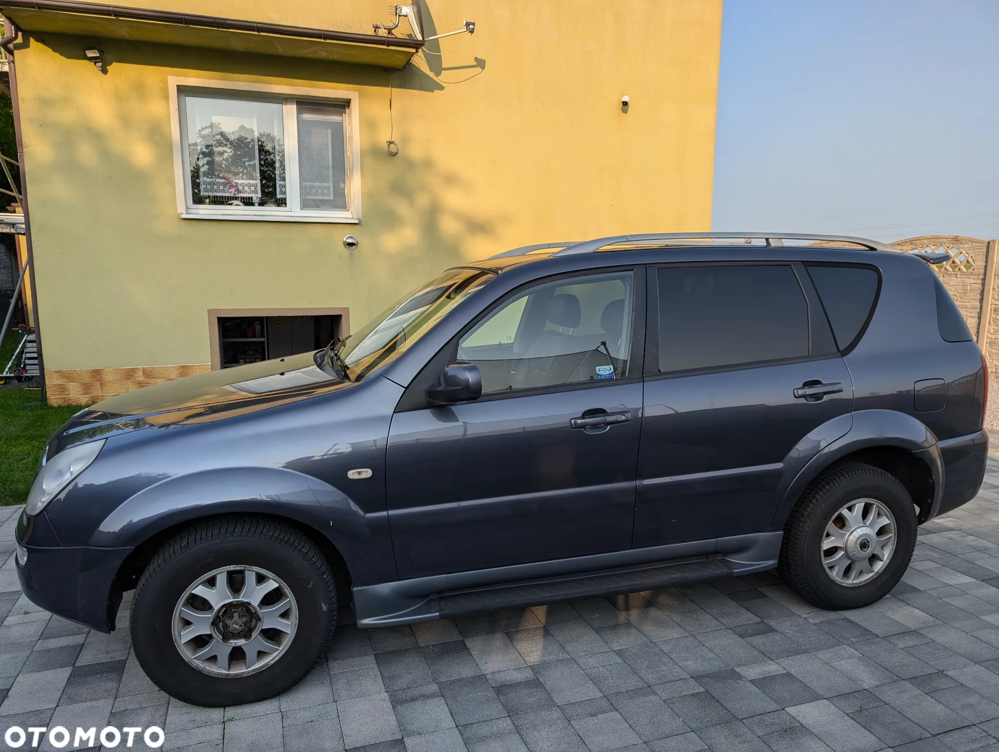 SsangYong/KGM Rexton - 3