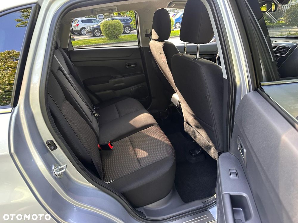 Mitsubishi ASX 1.6 DI-D 4WD Plus - 20