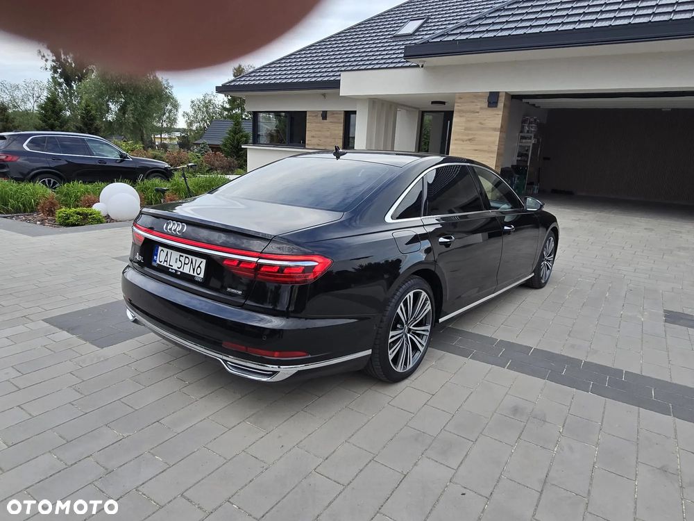 Audi A8 - 5
