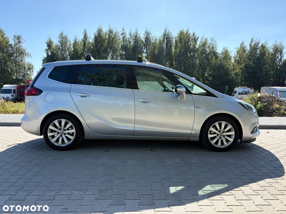 Opel Zafira 2.0 CDTI Plus - 3