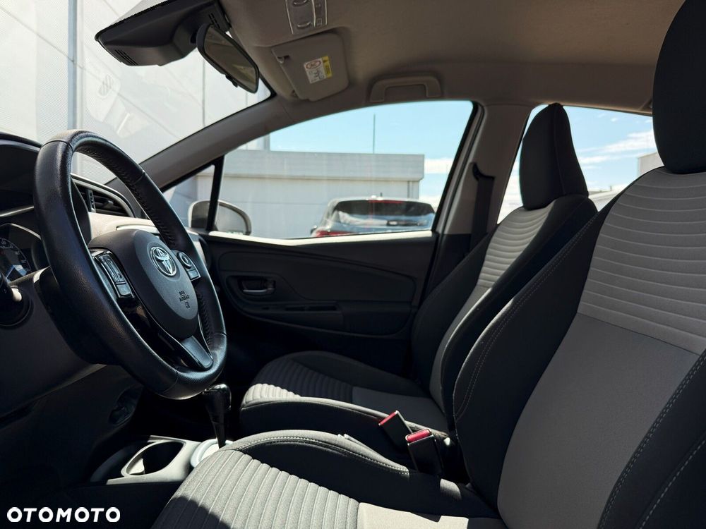 Toyota Yaris - 14