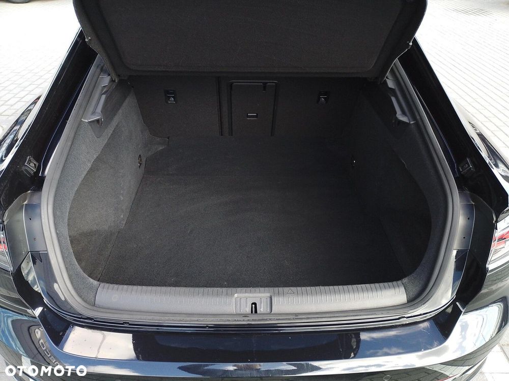 Volkswagen Arteon 2.0 TDI R-Line DSG - 33
