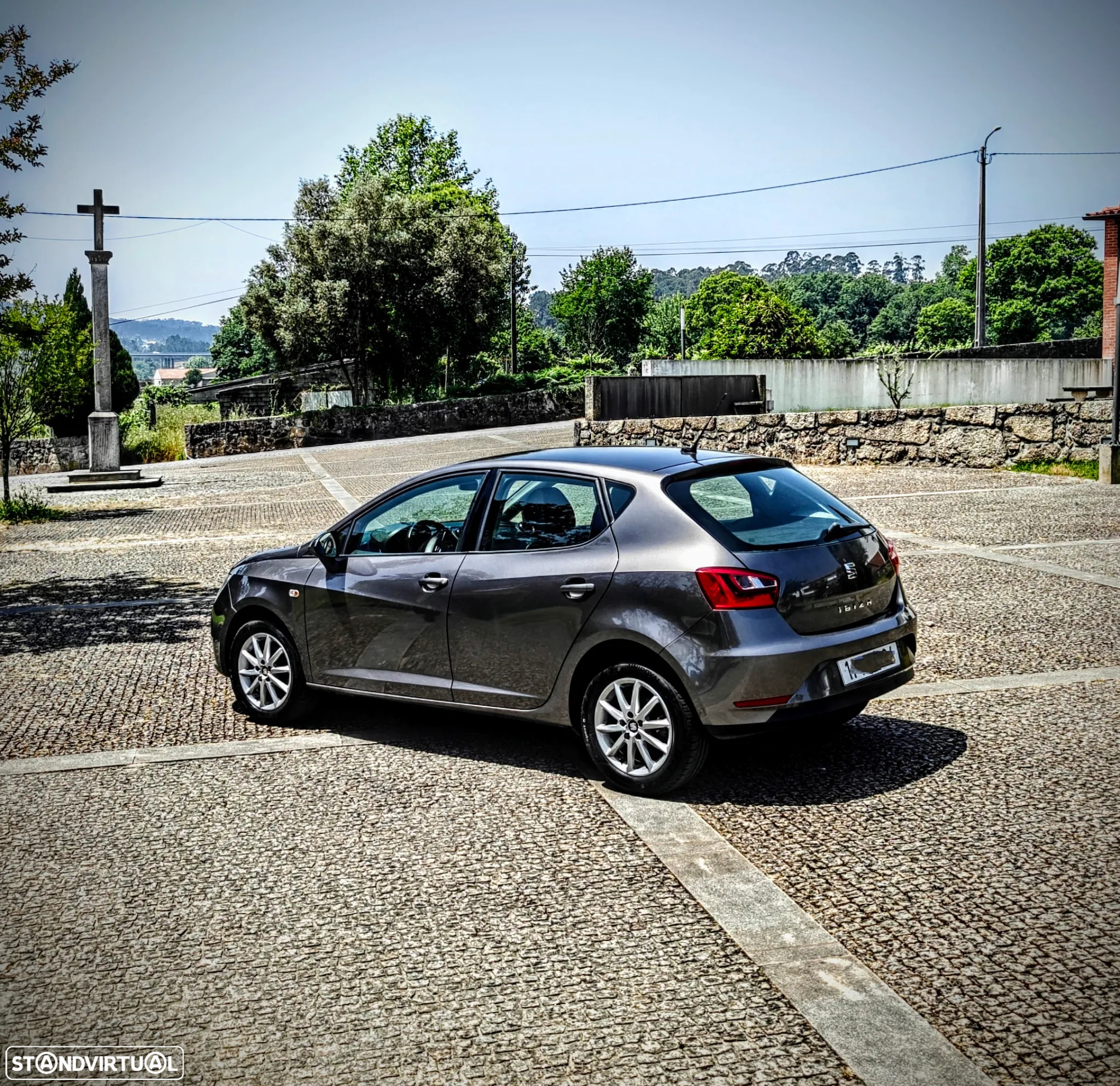 SEAT Ibiza 1.2 TSI i-Tech - 2