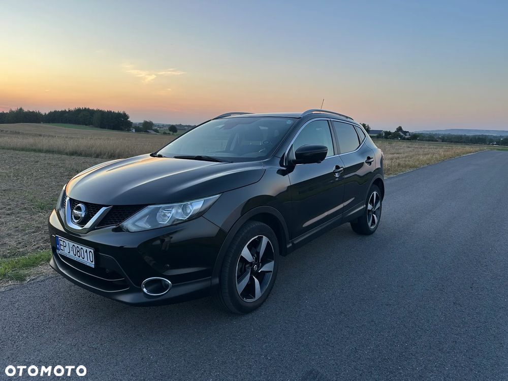 Nissan Qashqai 1.6 DCi Tekna EU6 - 1