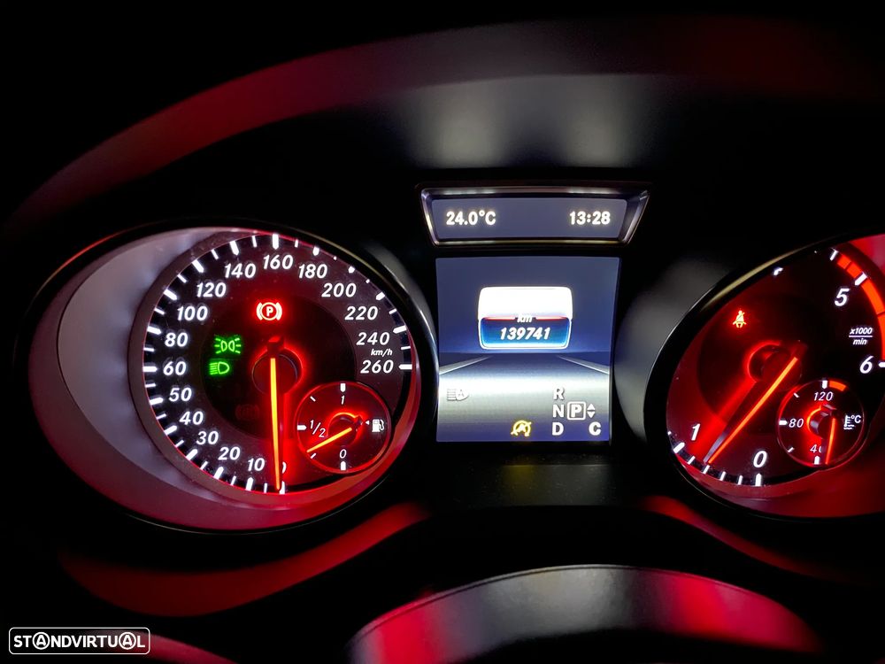 Mercedes-Benz GLA 200 d Style Aut. - 4