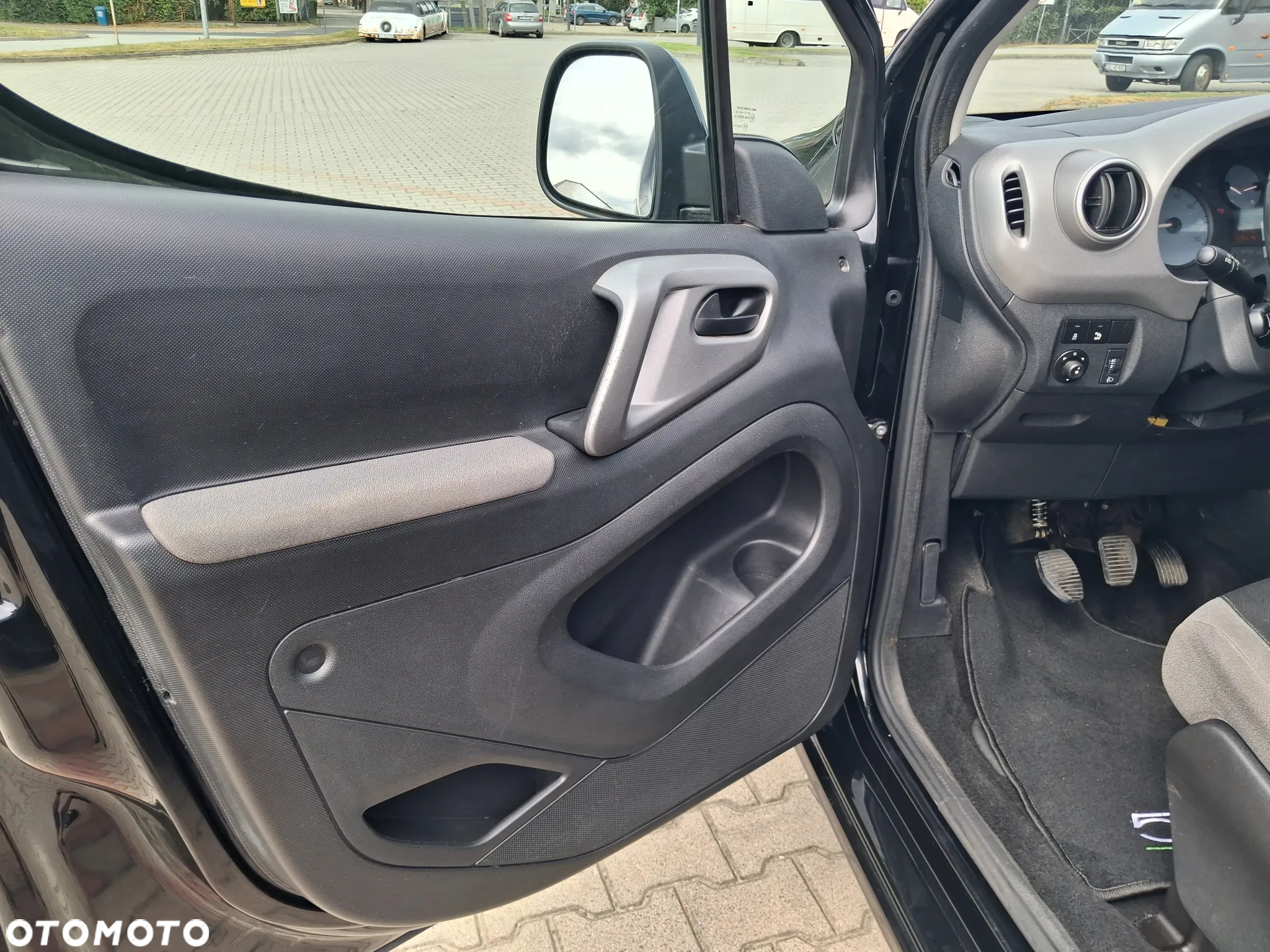 Citroën Berlingo Multispace BlueHDi 100 FEEL - 11