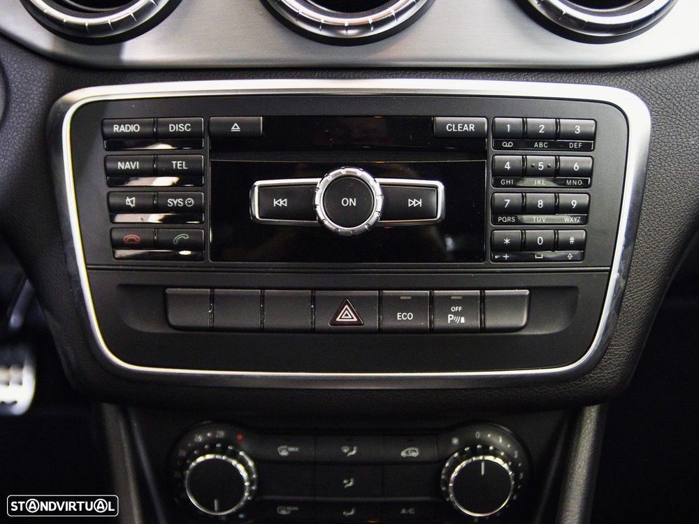Mercedes-Benz CLA 200 CDI AMG Line — fotografia 8