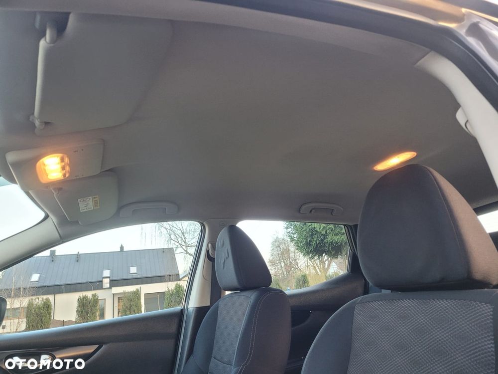 Nissan Qashqai 1.5 dCi Tekna - 17