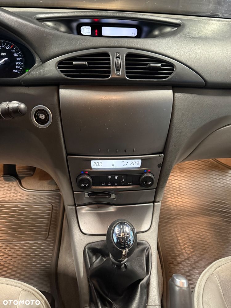 Renault Laguna - 22