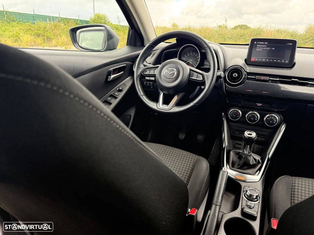 Mazda 2 1.5 Sky.Evolve Navi - 21