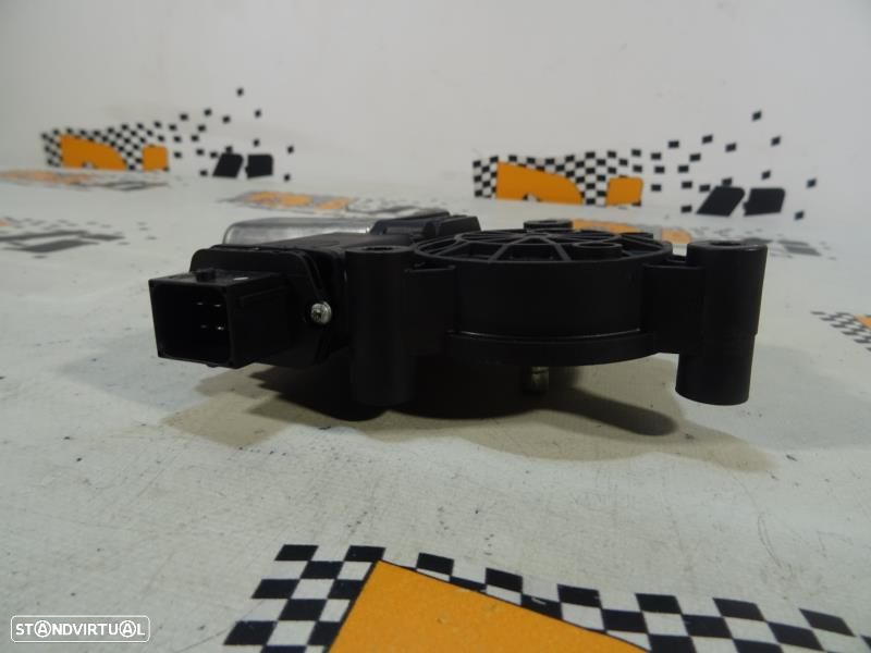 Motor Do Elevador De Vidro Frente Direito Opel Corsa D (S07)  72005001 - 4