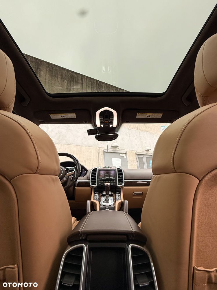 Porsche Cayenne GTS Tiptronic S - 40