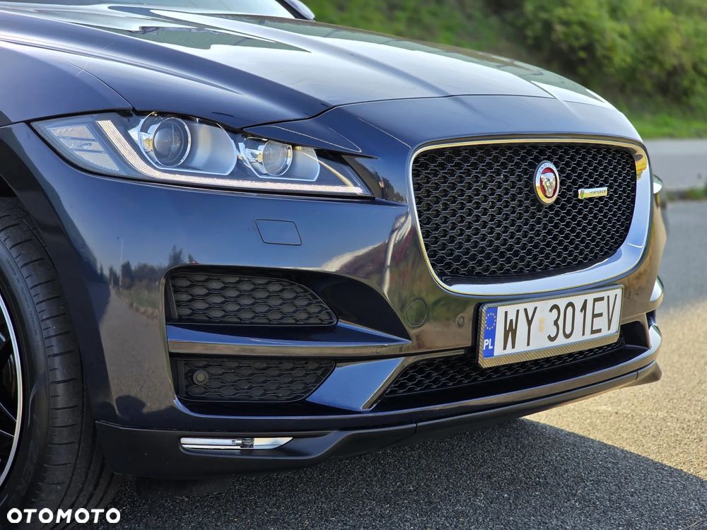 Jaguar F-Pace 2.0 i4D AWD Prestige - 37