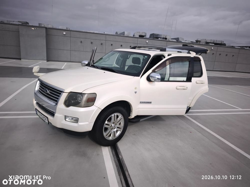 Ford Explorer - 6