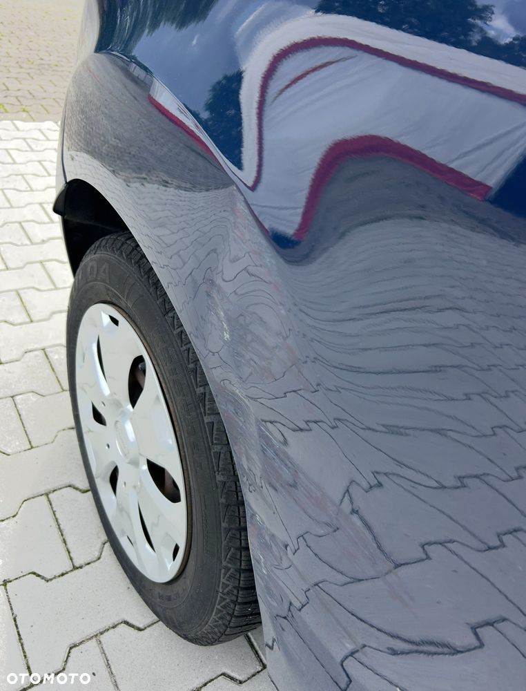 Ford Fiesta 1.25 Ambiente EU5 - 12