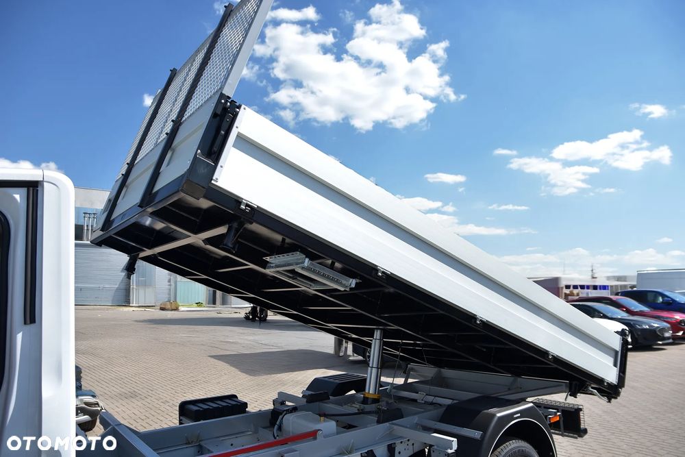 Ford Transit 2.0 EcoBlue 130KM M6 RWD TREND 350 WYWROTKA - 21